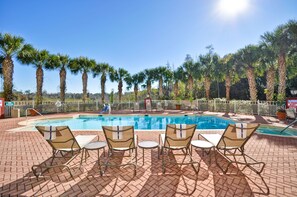 Outdoor pool, pool umbrellas, sun loungers