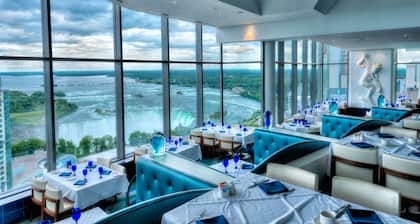 Hilton Niagara Falls/Fallsview Hotel & Suites