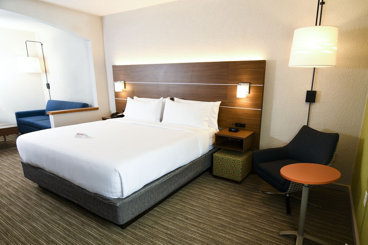 1 habitación y ropa de cama de alta calidad