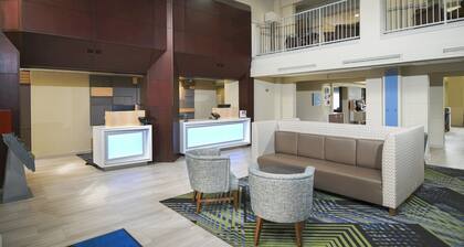 Holiday Inn Express Hotel & Stes Port Clinton-Catawba Island by IHG
