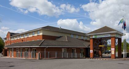 Holiday Inn Express Gloucester - South, an IHG Hotel