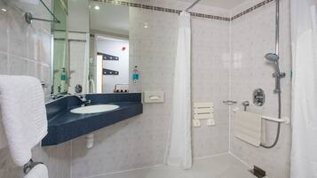 Zimmer, 1 Doppelbett, barrierefrei (with Free Hot Breakfast) | Badezimmer