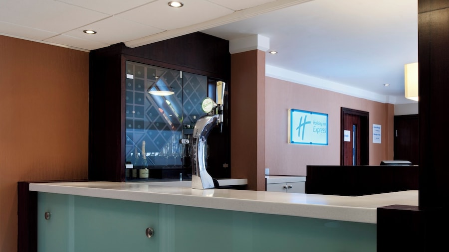 Holiday Inn Express Leeds East by IHG