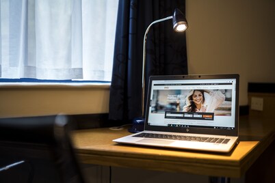 Holiday Inn Express Manchester East by IHG