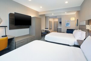 Quarto standard, 2 camas Queen, banheira adaptada, para não fumantes (Communications)