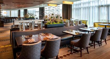 Hyatt Regency Pittsburgh International Airport