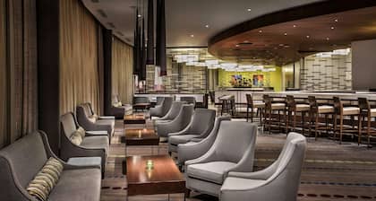 Hyatt Regency Pittsburgh International Airport
