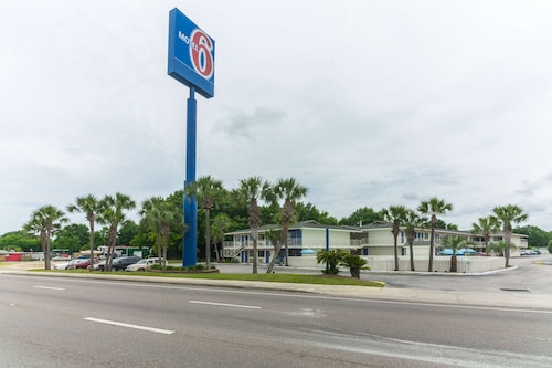 Motel 6 Pensacola, FL - Airport West