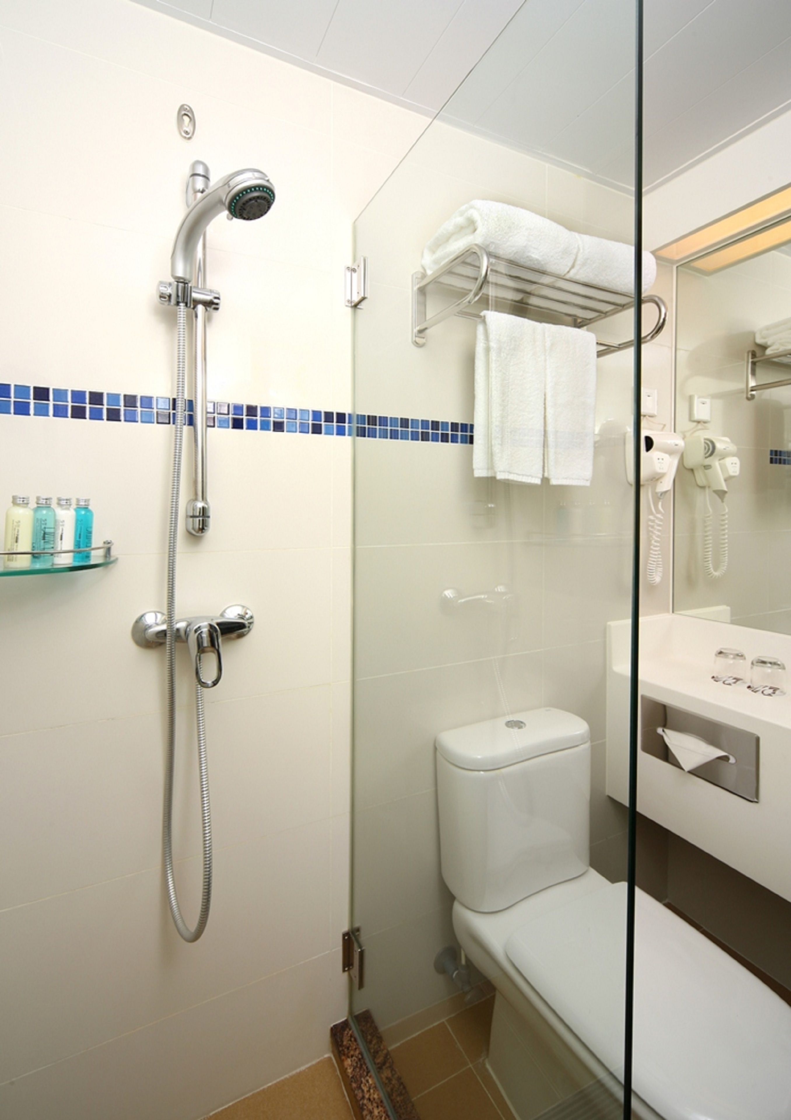 Photo - The Harbourview - Chinese YMCA of Hong Kong