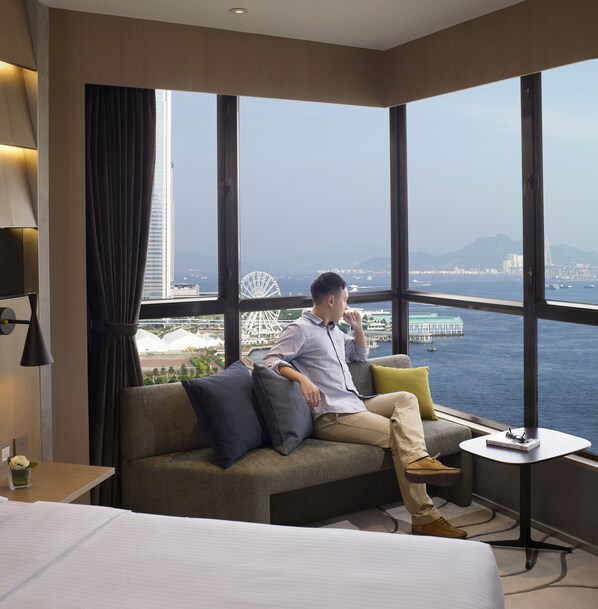 Phòng Premium | Minibar, két bảo mật tại phòng, bàn, màn/rèm cản sáng 