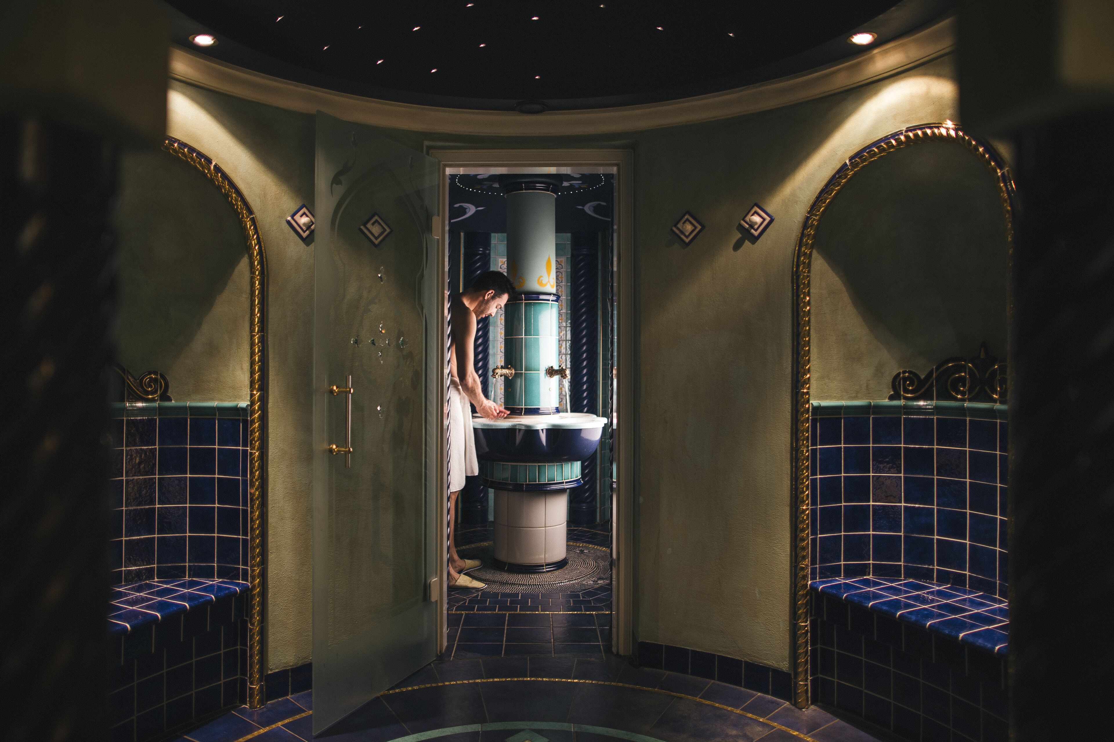 Sauna, bain à remous, hammam, hammam, soins corporels