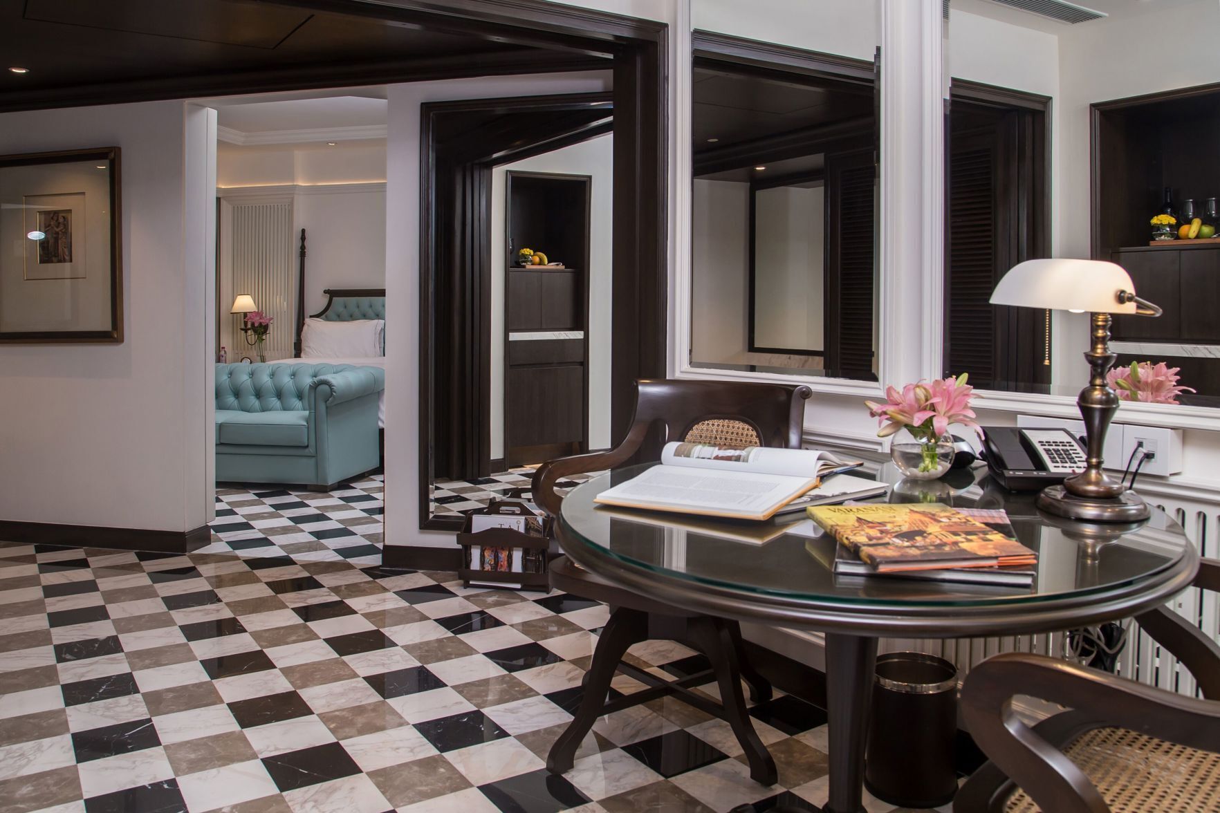 Premium bedding, down comforters, minibar, in-room safe