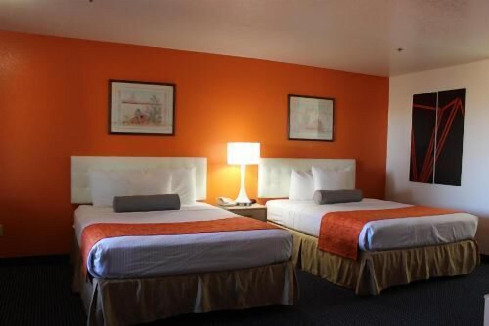 1 bedroom, premium bedding, desk, iron/ironing board