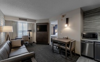 Premium bedding, pillowtop beds, desk, laptop workspace