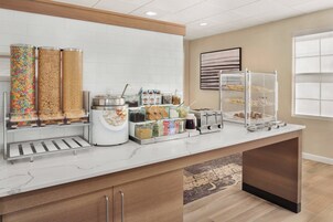 Desayuno buffet incluido todos los días 