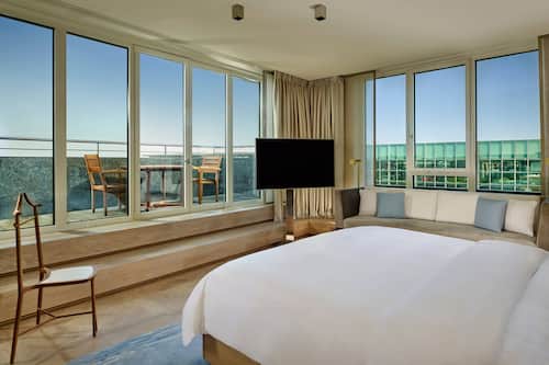 Presidential Suite, 2 Bedrooms, Smoking | Premium bedding, down comforters, in-room safe, desk