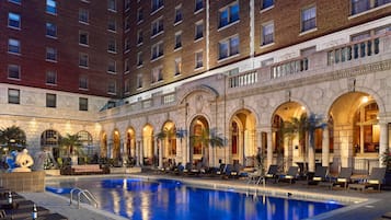 Seasonal outdoor pool