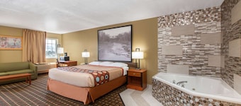 Super 8 by Wyndham Ottawa