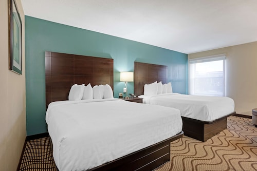 Best Western Plus Lonoke Hotel