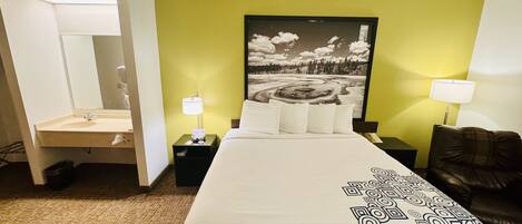 Kamer, 1 kingsize bed, niet-roken | Een bureau, gratis wifi, beddengoed