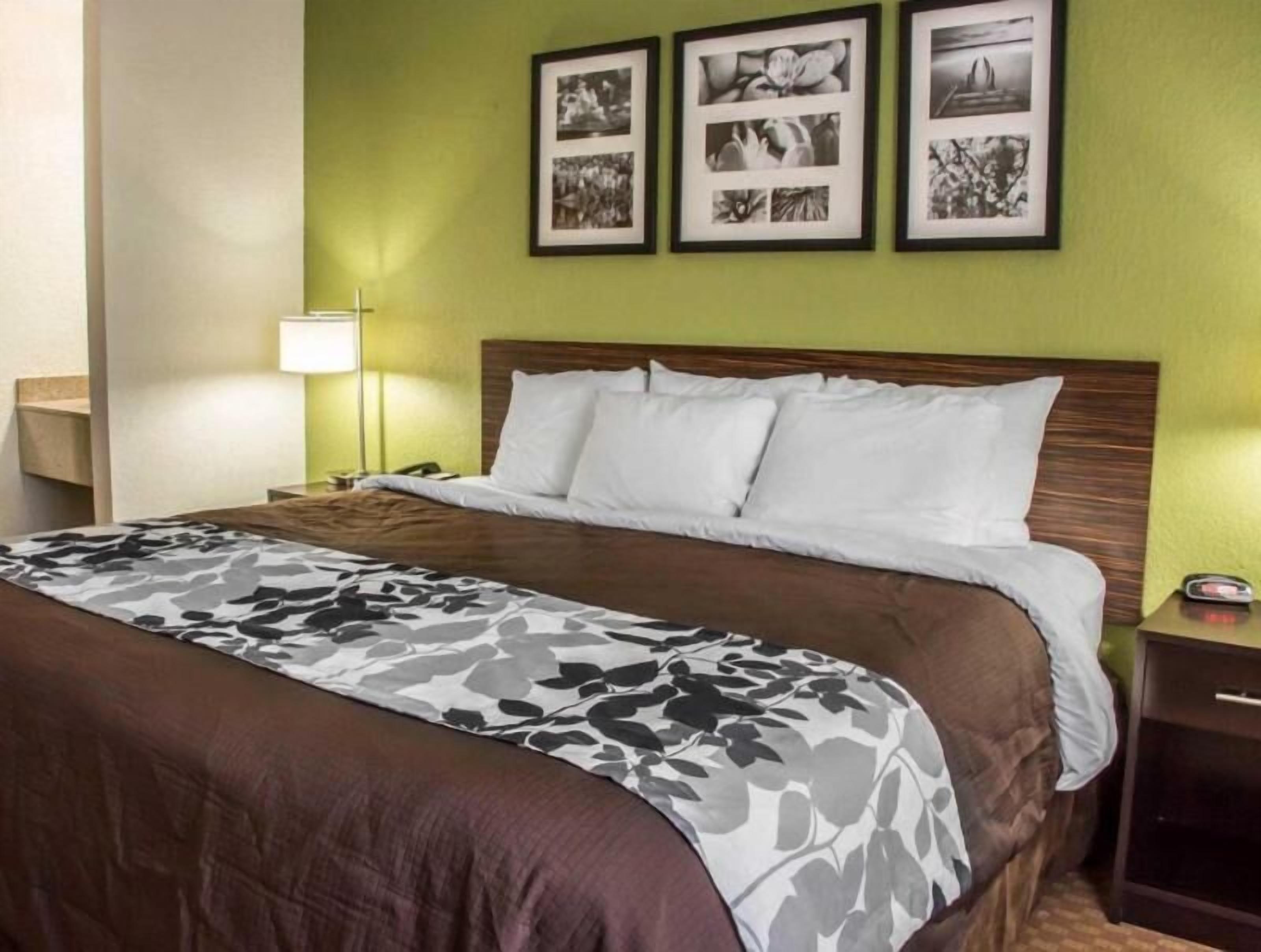 Strykjärn/strykbräda, gratis wi-fi och sängkläder