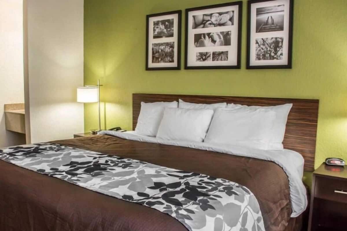 Bügeleisen/Bügelbrett, kostenloses WLAN, Bettwäsche