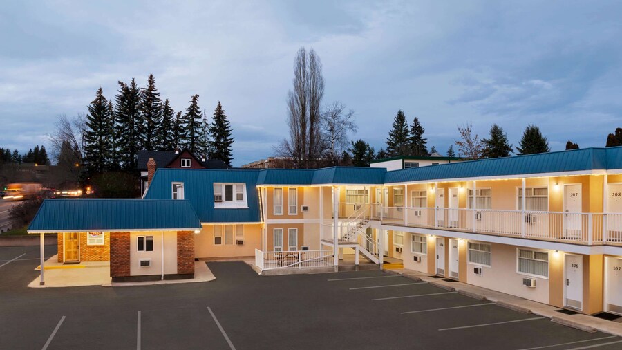 Travelodge by Wyndham Quesnel