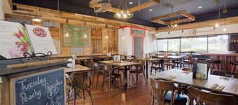 Ramada by Wyndham Duncan Cowichan Valley