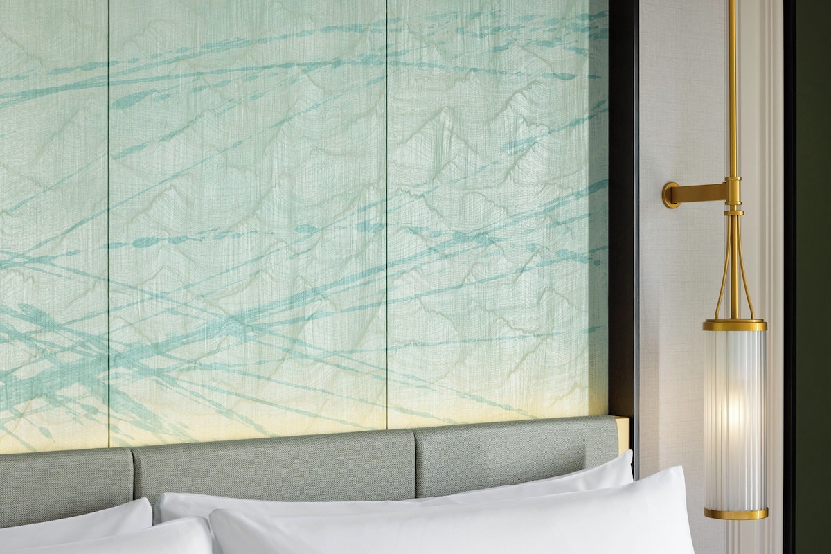 Down comforters, minibar, in-room safe, blackout drapes