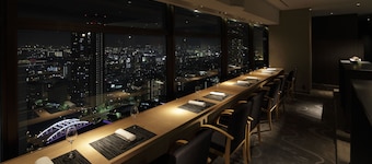 RIHGA Royal Hotel Osaka, Vignette Collection by IHG