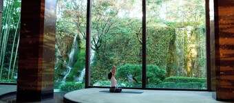 RIHGA Royal Hotel Osaka, Vignette Collection by IHG