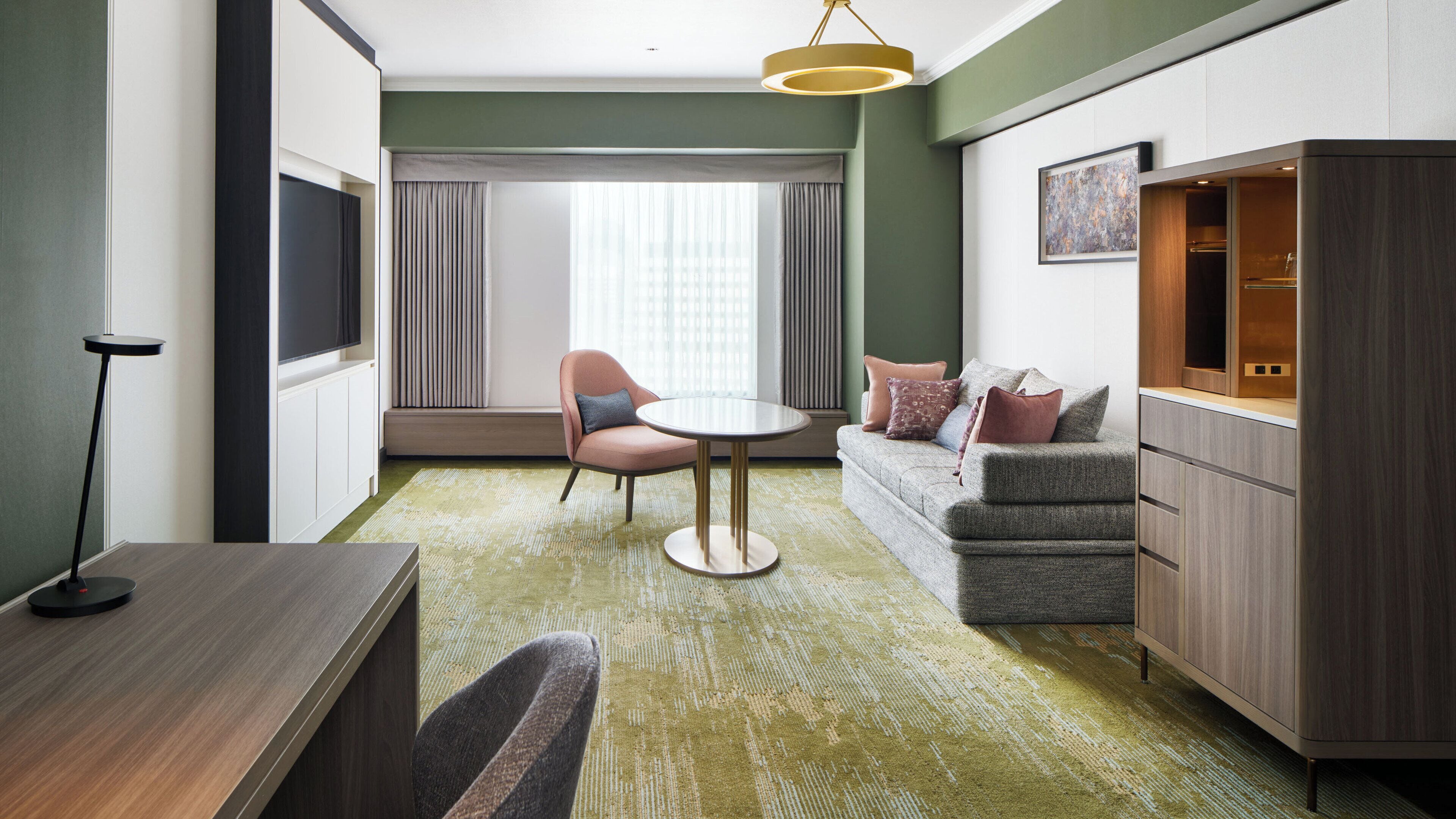 套房, 1 間臥室 | 羽絨被、迷你吧、房內夾萬、遮光窗簾/窗簾