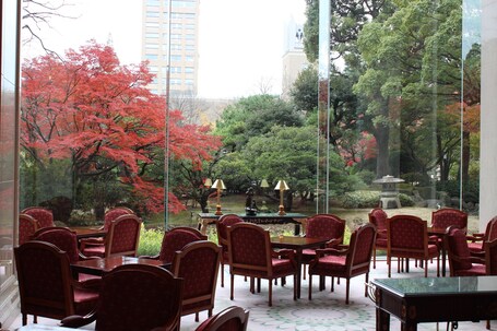 RIHGA Royal Hotel Tokyo - Image 3
