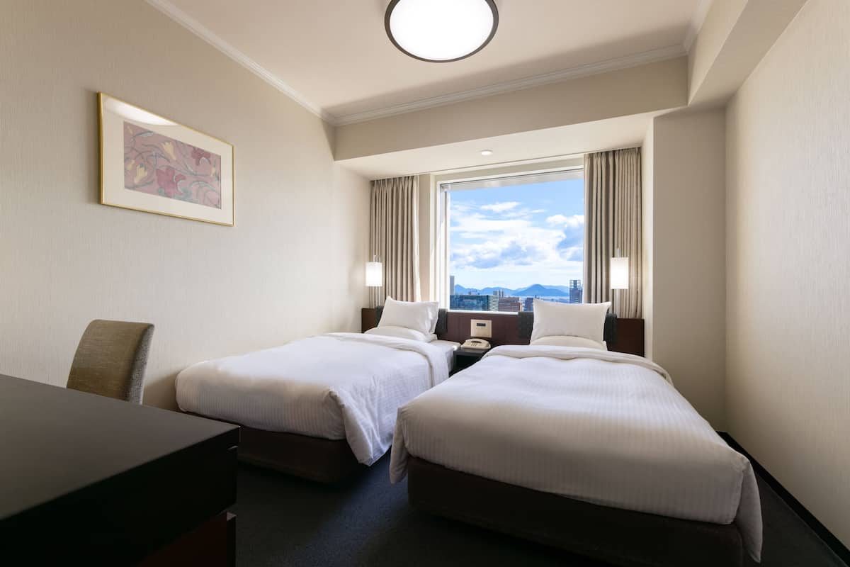 1 slaapkamer, luxe beddengoed, donzen dekbedden, een kluis op de kamer