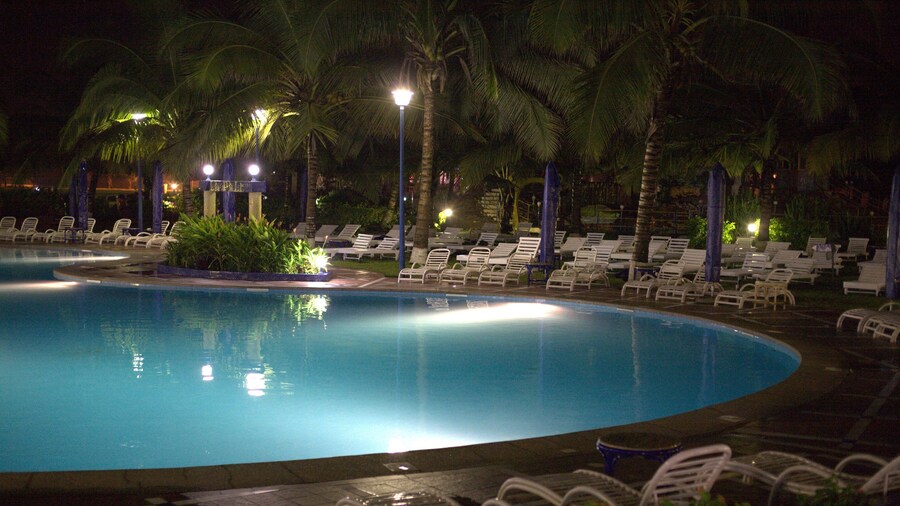 La Palm Royal Beach Hotel