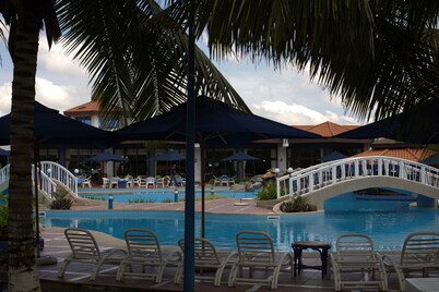 La Palm Royal Beach Hotel