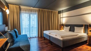 Habitació superior, 1 llit doble, no fumadors | Habitacions insonoritzades, wifi gratuïta i roba de llit 