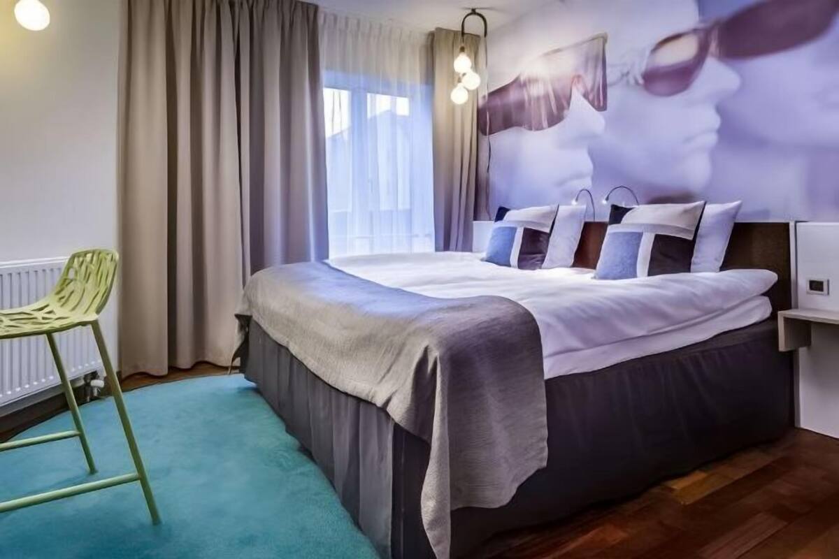 Sistema de insonorización, wifi gratis y ropa de cama