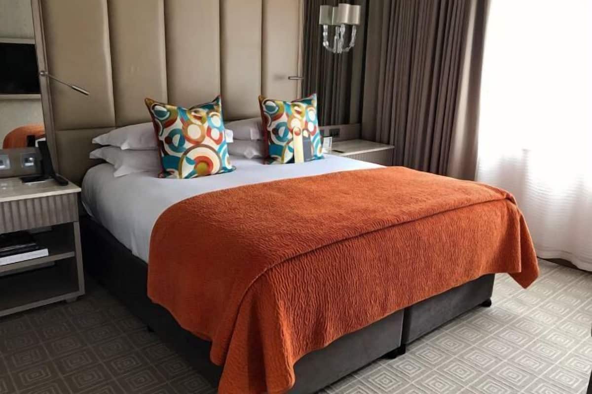 Premium bedding, minibar, in-room safe, individually decorated