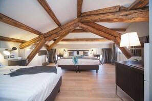 Deluxe Double/Triple Room
