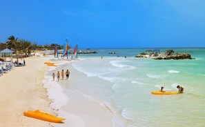 Private beach, white sand, scuba diving, snorkeling - Breezes Resort & Spa Trelawny All Inclusive (Falmouth)