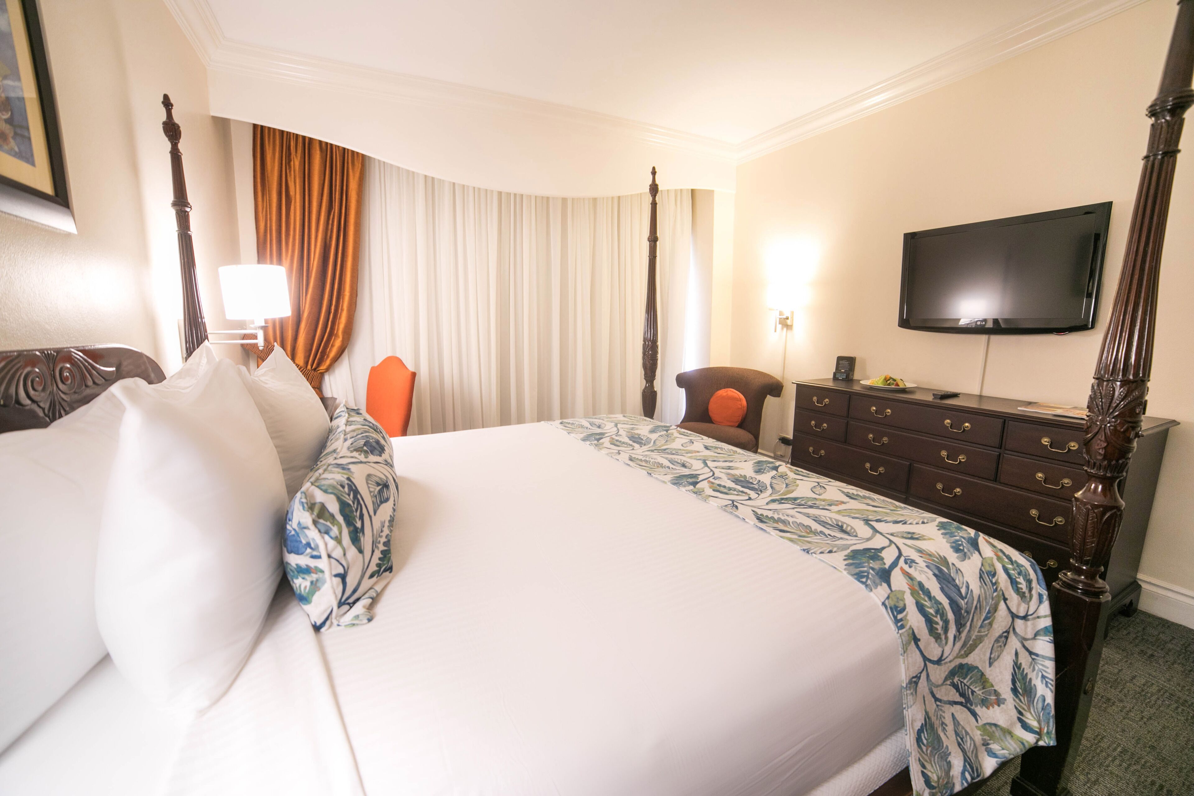 The Courtleigh Hotel and Suites