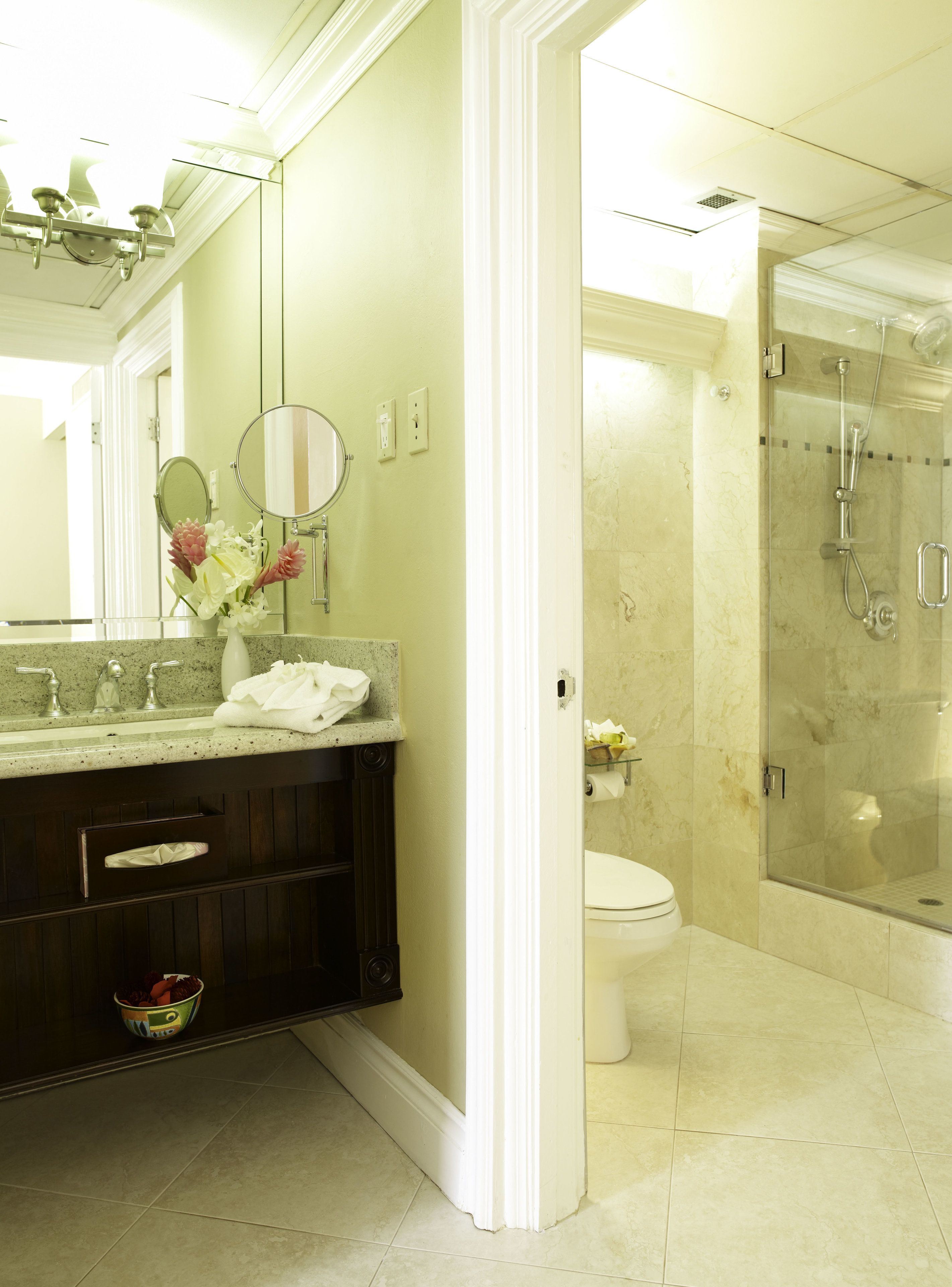 The Courtleigh Hotel and Suites