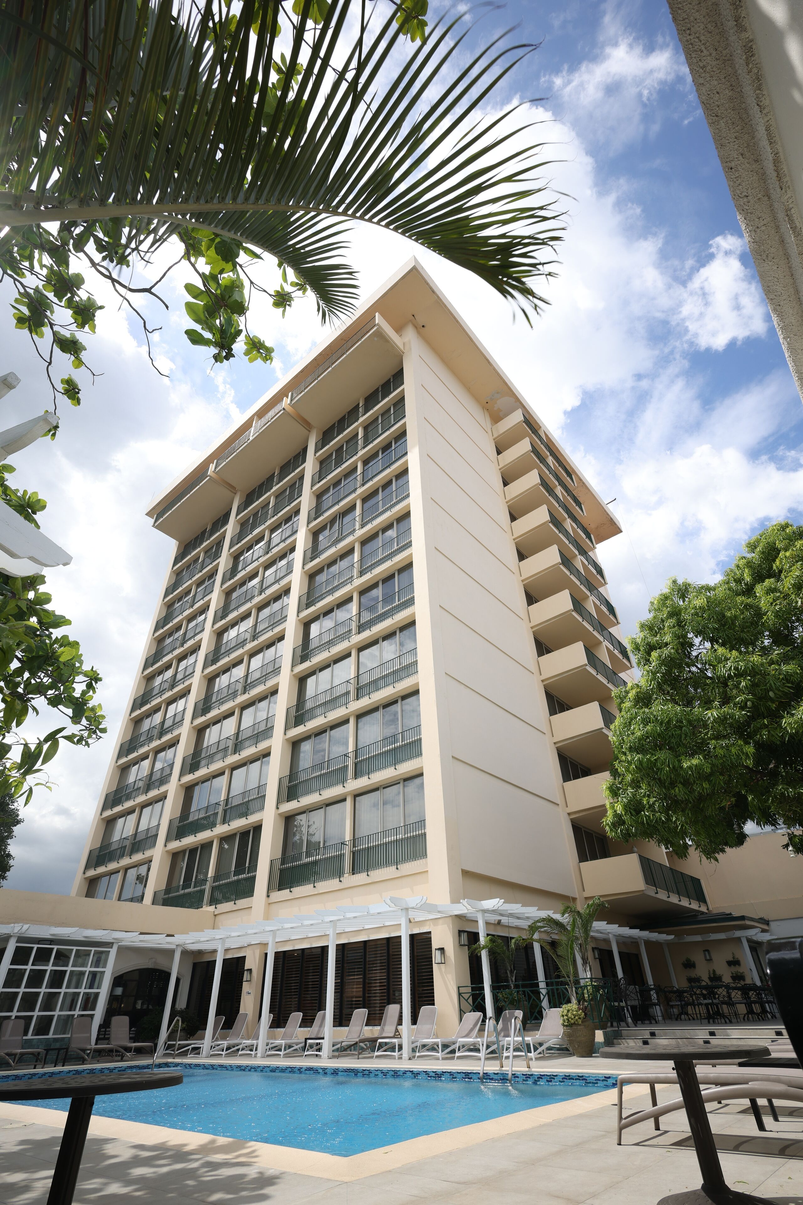 Foto - Courtleigh Hotel & Suites