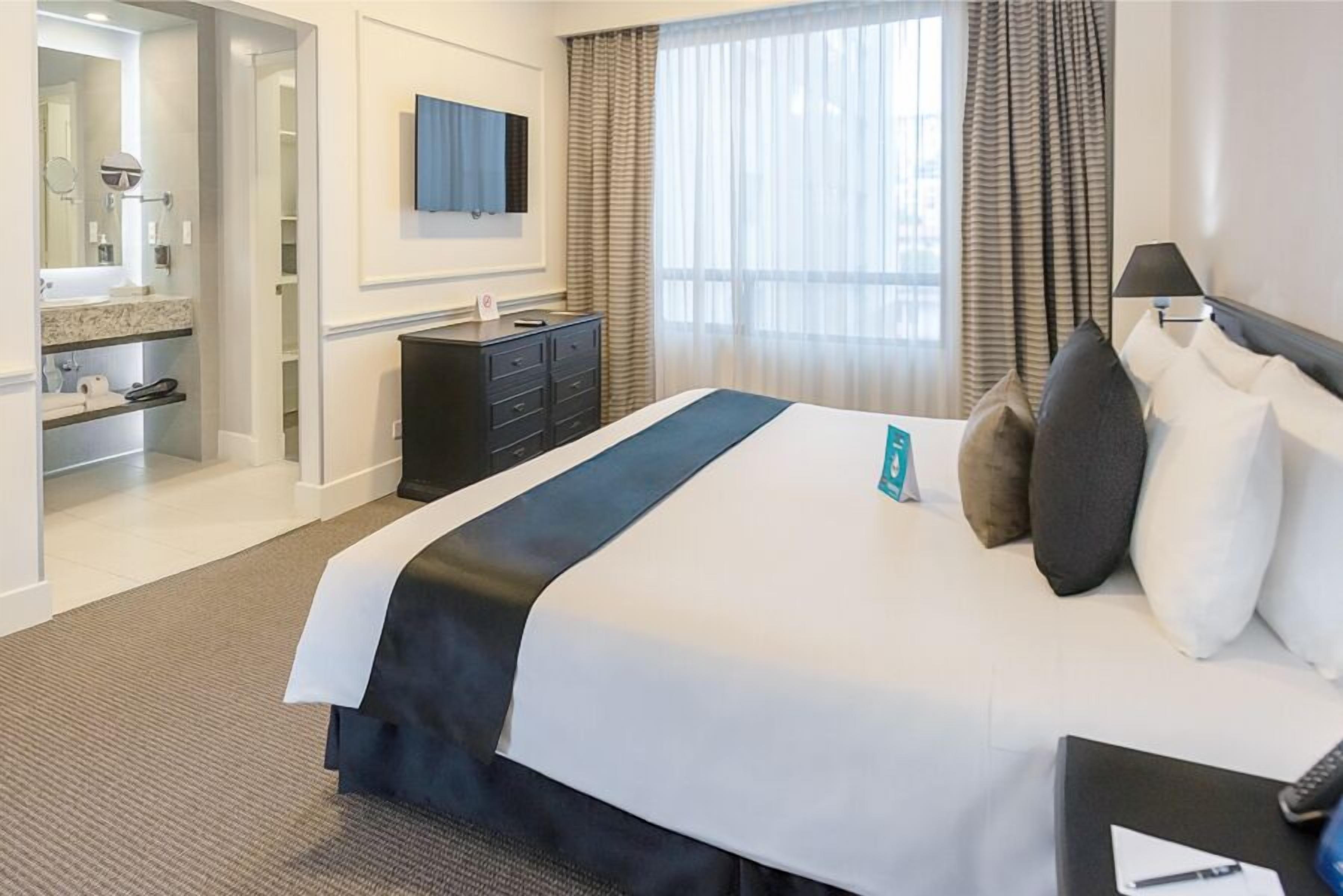 Chambre Exécutive | Literie de qualité supérieure, coffres-forts dans les chambres, bureau