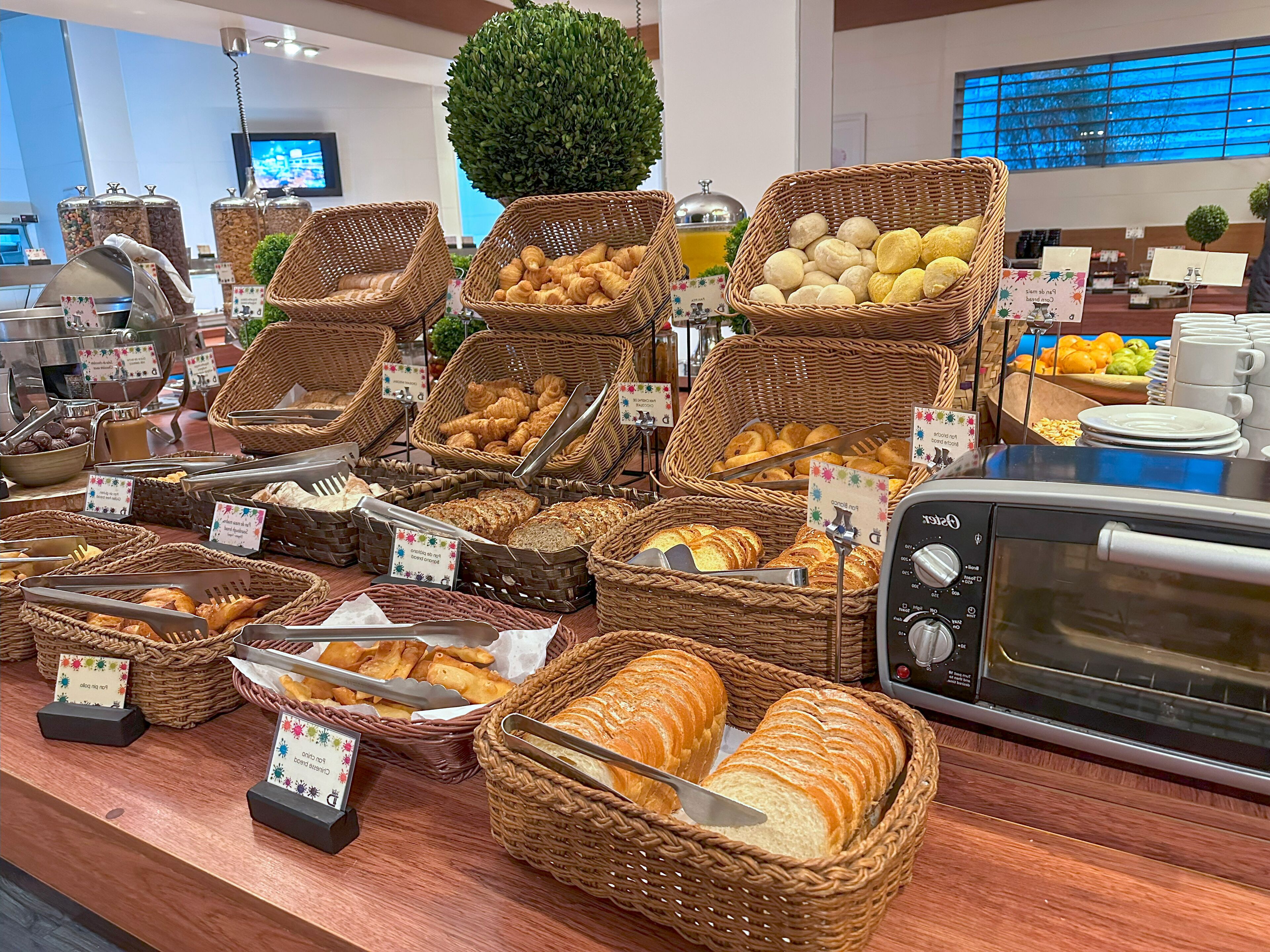 Photo - Dann Carlton Quito