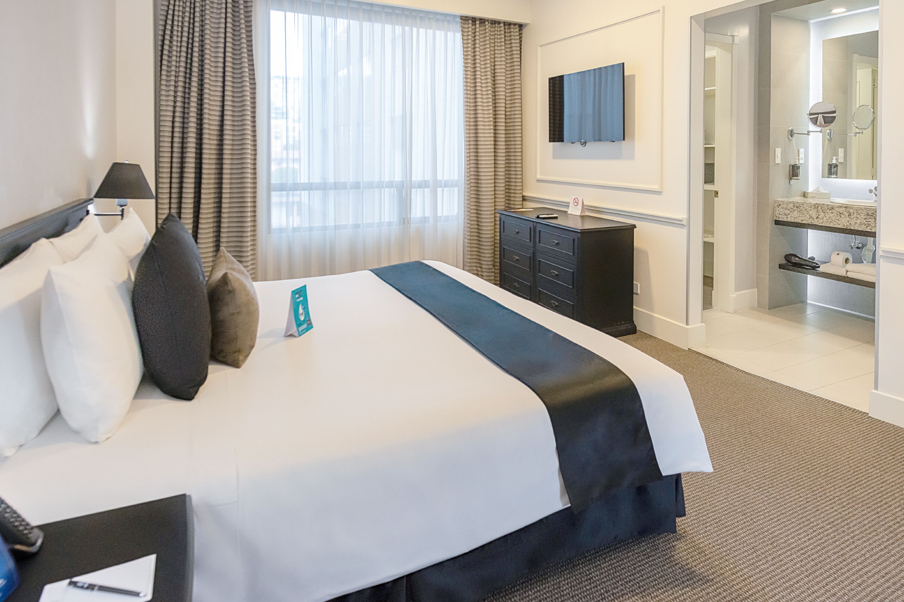 Premium bedding, in-room safe, desk, soundproofing