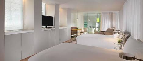Suíte (Loft) | Roupas de cama premium, frigobar, cofres nos quartos, escrivaninha