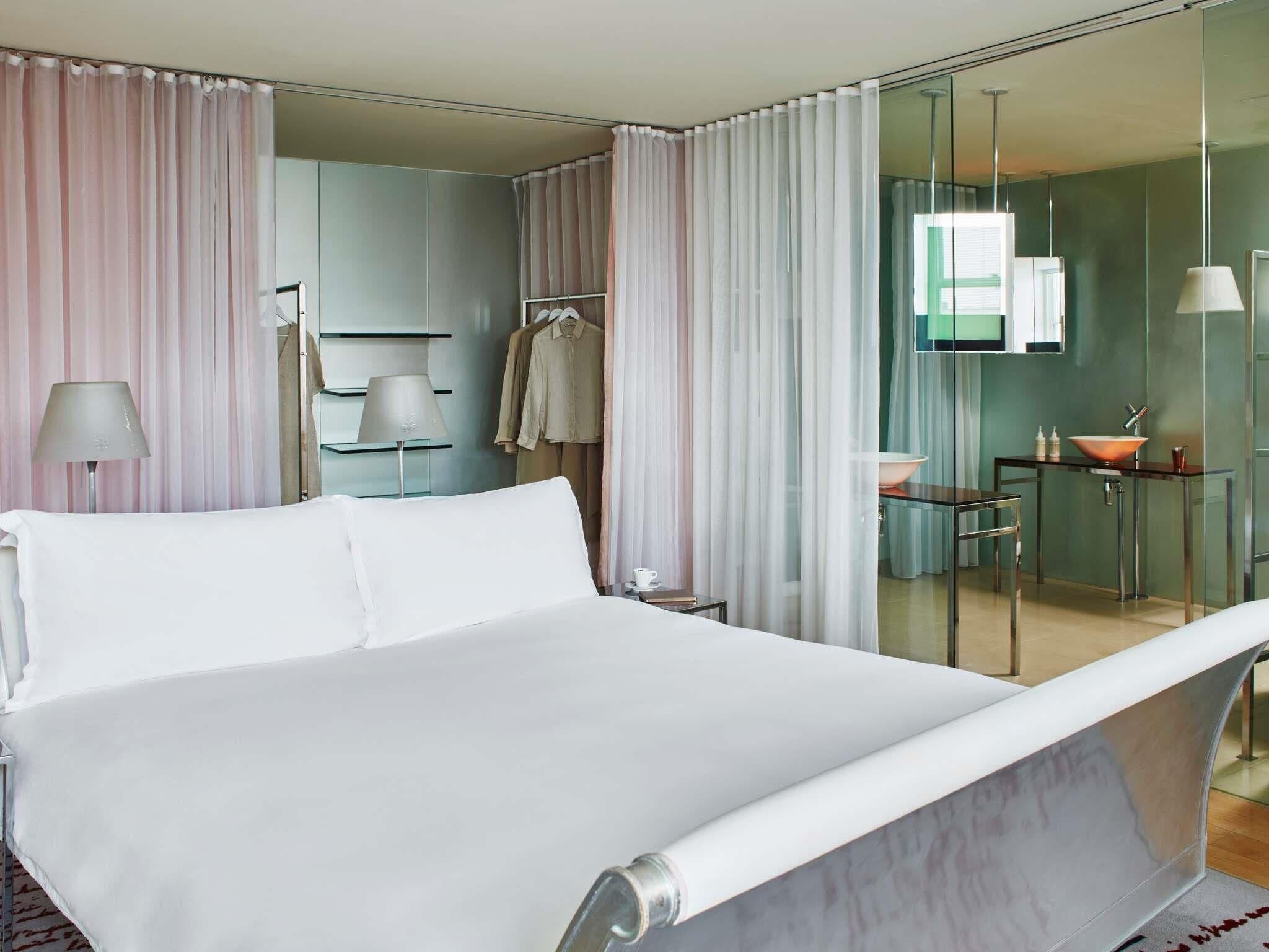 Penthouse, 2 Doppelbetten | Hochwertige Bettwaren, Minibar, Zimmersafe, Schreibtisch