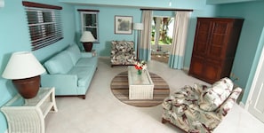 Executive Suite, 1 King Bed with Sofa bed, Non Smoking, Bathtub | Premium bedding, in-room safe, individually decorated